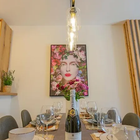 New Delux Garden With Hotube **** * Split