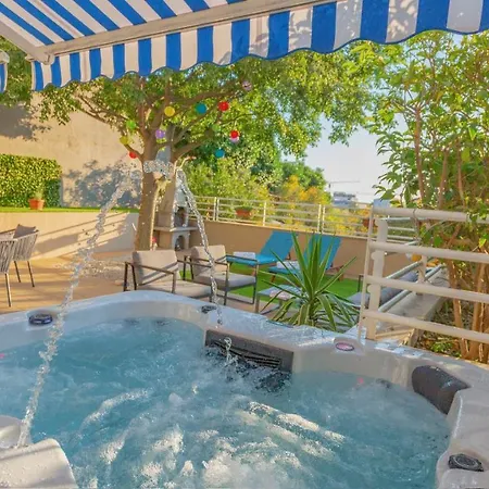 Apartment New Delux Garden With Hotube **** Split