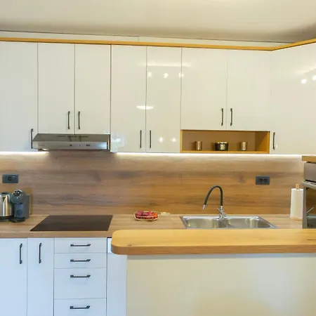 New Delux Garden With Hotube **** *